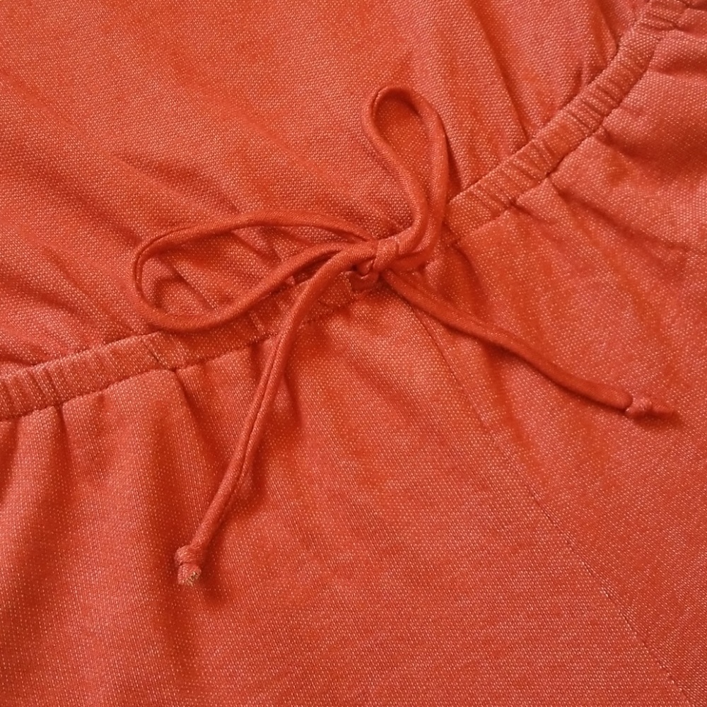 NEW. Forever 21 romper - Picture 4 of 8